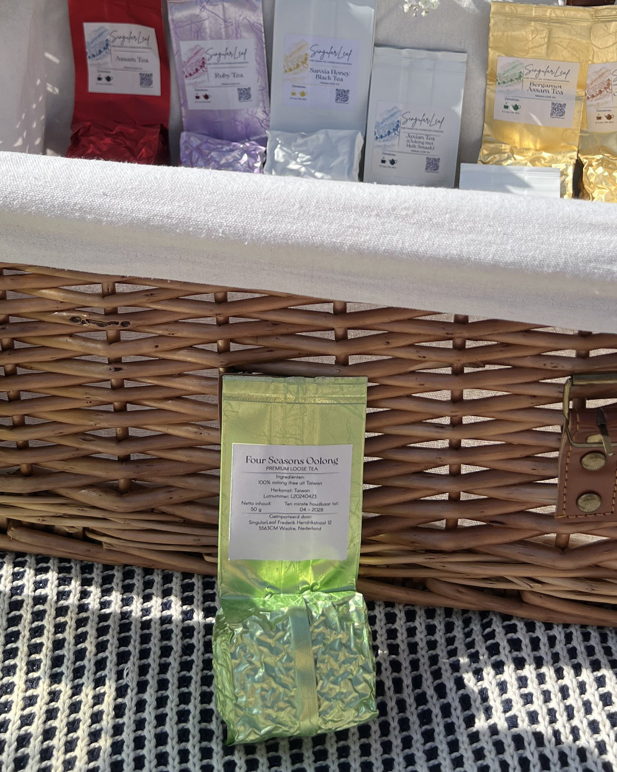 Four Seasons Oolong